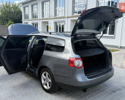 Сірий Фольксваген Пассат, об'ємом двигуна 1.6 л та пробігом 253 тис. км за 6300 $, фото 27 на Automoto.ua