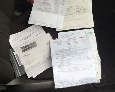 Серый Фольксваген Пассат, объемом двигателя 1.6 л и пробегом 243 тыс. км за 7800 $, фото 104 на Automoto.ua