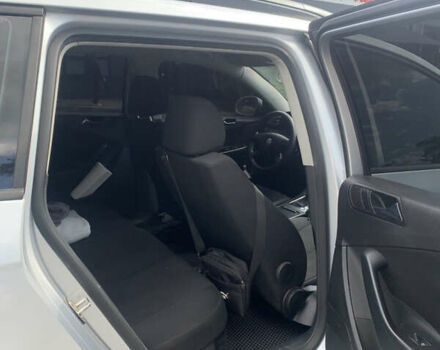 Серый Фольксваген Пассат, объемом двигателя 1.97 л и пробегом 325 тыс. км за 5600 $, фото 6 на Automoto.ua