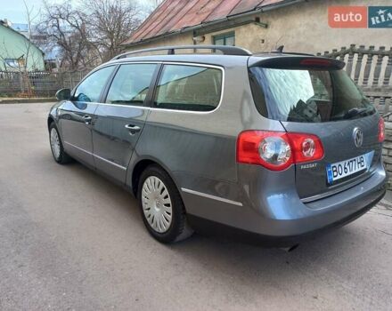 Сірий Фольксваген Пассат, об'ємом двигуна 1.6 л та пробігом 188 тис. км за 7700 $, фото 5 на Automoto.ua