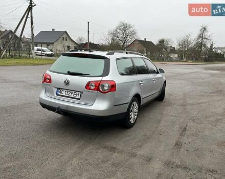 Серый Фольксваген Пассат, объемом двигателя 1.97 л и пробегом 285 тыс. км за 5800 $, фото 4 на Automoto.ua