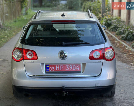 Фольксваген Пассат 2007 в Вознесенске на Automoto.ua Серый Фольксваген Пассат, объемом двигателя 1.6 л и пробегом 185 тыс. км за 6900 $, фото 7 на Automoto.ua