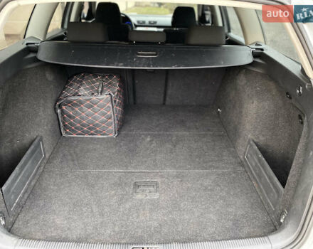 Сірий Фольксваген Пассат, об'ємом двигуна 2 л та пробігом 247 тис. км за 4599 $, фото 48 на Automoto.ua