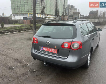 Серый Фольксваген Пассат, объемом двигателя 1.6 л и пробегом 142 тыс. км за 7450 $, фото 11 на Automoto.ua