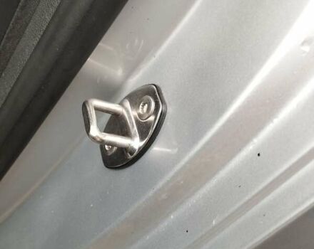 Серый Фольксваген Пассат, объемом двигателя 1.6 л и пробегом 243 тыс. км за 7800 $, фото 80 на Automoto.ua