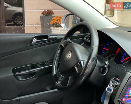 Сірий Фольксваген Пассат, об'ємом двигуна 2 л та пробігом 247 тис. км за 4599 $, фото 35 на Automoto.ua