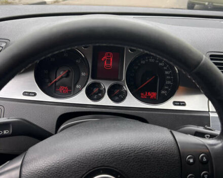 Сірий Фольксваген Пассат, об'ємом двигуна 1.97 л та пробігом 319 тис. км за 6999 $, фото 8 на Automoto.ua