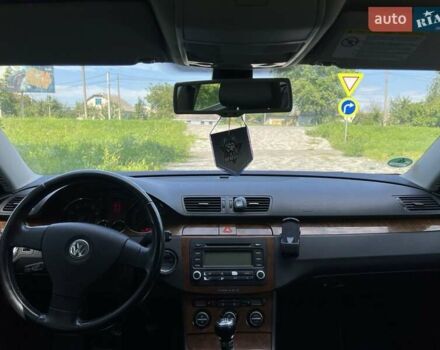 Серый Фольксваген Пассат, объемом двигателя 1.6 л и пробегом 194 тыс. км за 6200 $, фото 8 на Automoto.ua