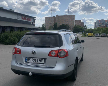 Серый Фольксваген Пассат, объемом двигателя 1.97 л и пробегом 325 тыс. км за 5600 $, фото 2 на Automoto.ua