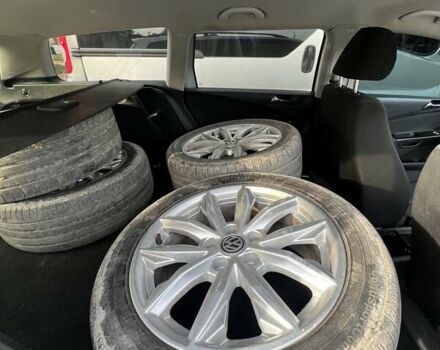 Серый Фольксваген Пассат, объемом двигателя 1.97 л и пробегом 280 тыс. км за 5950 $, фото 10 на Automoto.ua