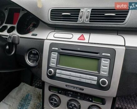 Серый Фольксваген Пассат, объемом двигателя 2 л и пробегом 312 тыс. км за 6700 $, фото 14 на Automoto.ua