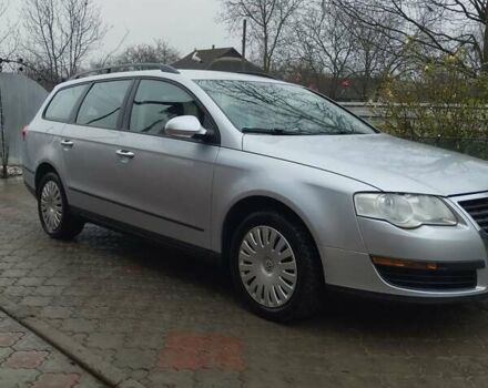 Серый Фольксваген Пассат, объемом двигателя 1.6 л и пробегом 243 тыс. км за 7800 $, фото 13 на Automoto.ua