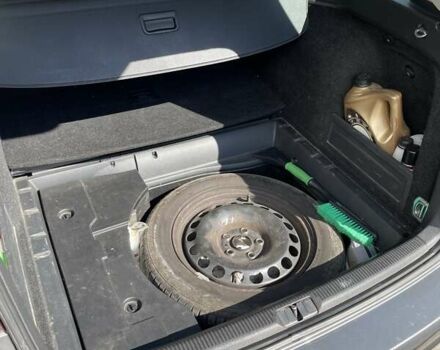 Серый Фольксваген Пассат, объемом двигателя 1.97 л и пробегом 320 тыс. км за 6000 $, фото 15 на Automoto.ua