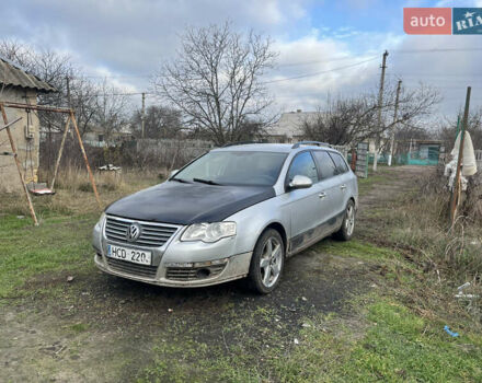 Сірий Фольксваген Пассат, об'ємом двигуна 1.9 л та пробігом 200 тис. км за 1700 $, фото 1 на Automoto.ua