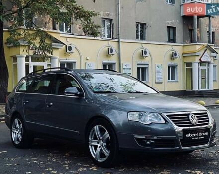 Серый Фольксваген Пассат, объемом двигателя 1.97 л и пробегом 295 тыс. км за 7999 $, фото 13 на Automoto.ua