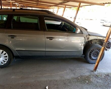 Сірий Фольксваген Пассат, об'ємом двигуна 2 л та пробігом 280 тис. км за 4500 $, фото 2 на Automoto.ua