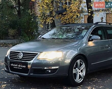 Серый Фольксваген Пассат, объемом двигателя 1.97 л и пробегом 295 тыс. км за 7999 $, фото 2 на Automoto.ua