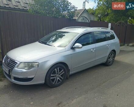 Серый Фольксваген Пассат, объемом двигателя 1.97 л и пробегом 400 тыс. км за 6200 $, фото 4 на Automoto.ua