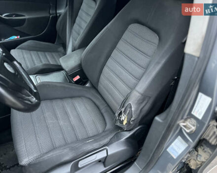 Серый Фольксваген Пассат, объемом двигателя 2 л и пробегом 490 тыс. км за 3999 $, фото 12 на Automoto.ua