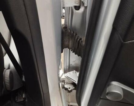 Серый Фольксваген Пассат, объемом двигателя 1.6 л и пробегом 243 тыс. км за 7800 $, фото 79 на Automoto.ua