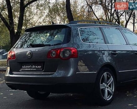 Серый Фольксваген Пассат, объемом двигателя 1.97 л и пробегом 295 тыс. км за 7999 $, фото 10 на Automoto.ua