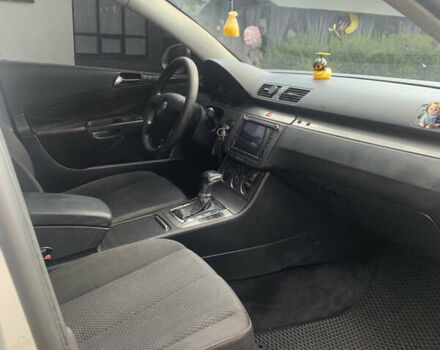 Серый Фольксваген Пассат, объемом двигателя 1.97 л и пробегом 325 тыс. км за 5600 $, фото 5 на Automoto.ua