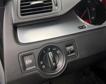 Сірий Фольксваген Пассат, об'ємом двигуна 1.97 л та пробігом 319 тис. км за 6999 $, фото 12 на Automoto.ua