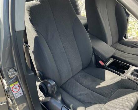 Серый Фольксваген Пассат, объемом двигателя 1.97 л и пробегом 320 тыс. км за 6000 $, фото 27 на Automoto.ua