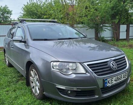 Серый Фольксваген Пассат, объемом двигателя 1.97 л и пробегом 347 тыс. км за 6800 $, фото 1 на Automoto.ua