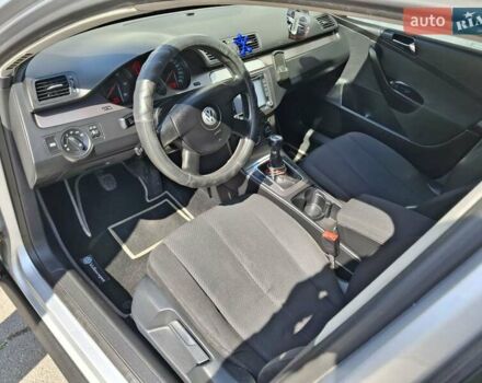 Серый Фольксваген Пассат, объемом двигателя 2 л и пробегом 218 тыс. км за 5300 $, фото 2 на Automoto.ua