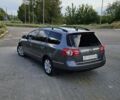 Серый Фольксваген Пассат, объемом двигателя 2 л и пробегом 300 тыс. км за 5300 $, фото 4 на Automoto.ua