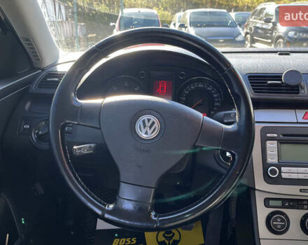 Сірий Фольксваген Пассат, об'ємом двигуна 1.97 л та пробігом 260 тис. км за 5999 $, фото 9 на Automoto.ua