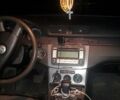 Сірий Фольксваген Пассат, об'ємом двигуна 2 л та пробігом 275 тис. км за 5500 $, фото 8 на Automoto.ua