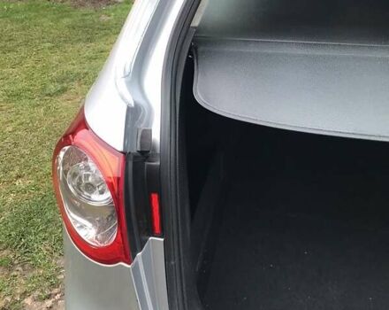 Серый Фольксваген Пассат, объемом двигателя 1.97 л и пробегом 266 тыс. км за 6500 $, фото 28 на Automoto.ua