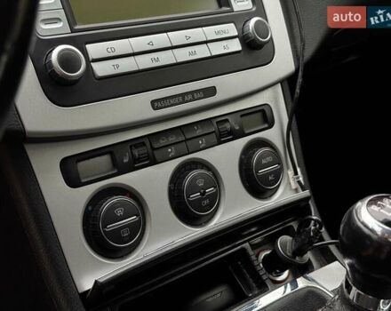 Сірий Фольксваген Пассат, об'ємом двигуна 1.8 л та пробігом 249 тис. км за 5990 $, фото 18 на Automoto.ua