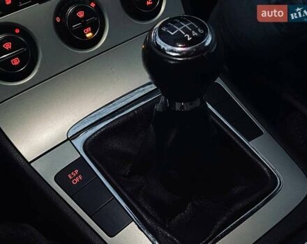 Серый Фольксваген Пассат, объемом двигателя 1.97 л и пробегом 295 тыс. км за 7999 $, фото 25 на Automoto.ua