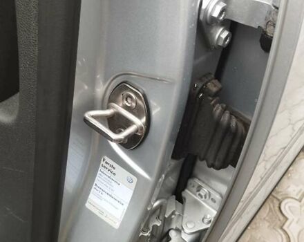 Серый Фольксваген Пассат, объемом двигателя 1.6 л и пробегом 243 тыс. км за 7800 $, фото 87 на Automoto.ua