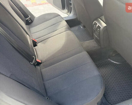 Сірий Фольксваген Пассат, об'ємом двигуна 1.6 л та пробігом 253 тис. км за 6300 $, фото 16 на Automoto.ua