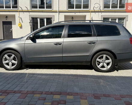 Сірий Фольксваген Пассат, об'ємом двигуна 1.6 л та пробігом 253 тис. км за 6300 $, фото 4 на Automoto.ua