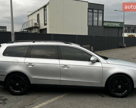 Серый Фольксваген Пассат, объемом двигателя 1.97 л и пробегом 215 тыс. км за 4700 $, фото 5 на Automoto.ua