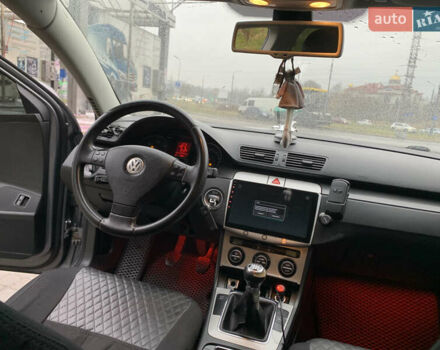 Серый Фольксваген Пассат, объемом двигателя 1.97 л и пробегом 350 тыс. км за 6500 $, фото 19 на Automoto.ua