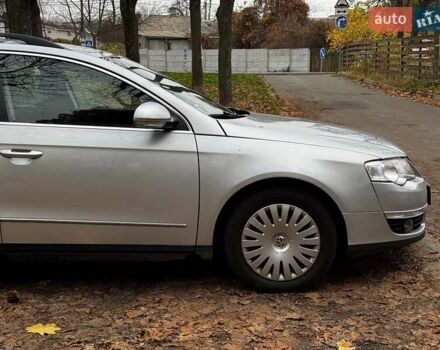 Сірий Фольксваген Пассат, об'ємом двигуна 1.8 л та пробігом 249 тис. км за 5990 $, фото 3 на Automoto.ua