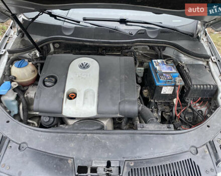 Сірий Фольксваген Пассат, об'ємом двигуна 1.6 л та пробігом 219 тис. км за 4900 $, фото 13 на Automoto.ua