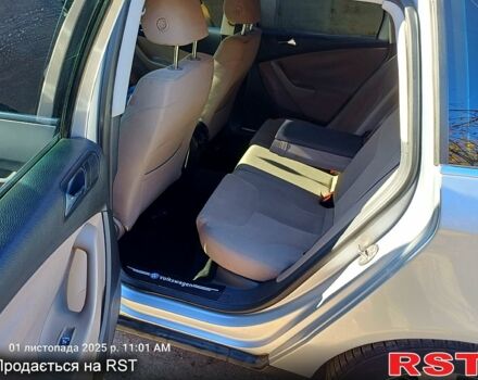 Серый Фольксваген Пассат, объемом двигателя 2 л и пробегом 270 тыс. км за 5888 $, фото 8 на Automoto.ua