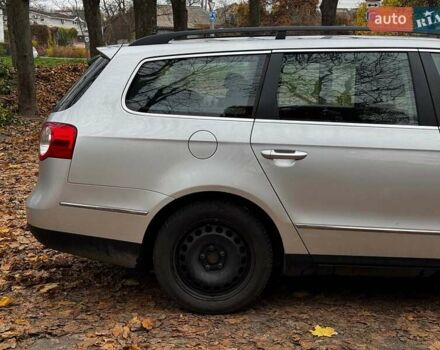 Сірий Фольксваген Пассат, об'ємом двигуна 1.8 л та пробігом 249 тис. км за 5990 $, фото 4 на Automoto.ua