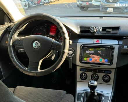 Серый Фольксваген Пассат, объемом двигателя 2 л и пробегом 275 тыс. км за 6890 $, фото 23 на Automoto.ua