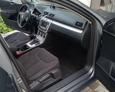 Сірий Фольксваген Пассат, об'ємом двигуна 2 л та пробігом 240 тис. км за 5500 $, фото 12 на Automoto.ua