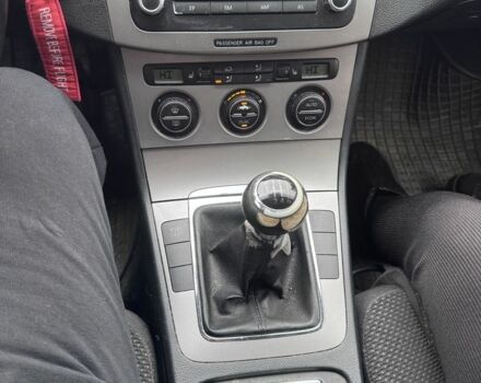 Серый Фольксваген Пассат, объемом двигателя 1.6 л и пробегом 261 тыс. км за 2299 $, фото 10 на Automoto.ua