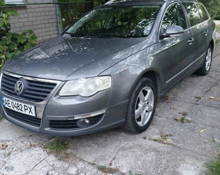 Серый Фольксваген Пассат, объемом двигателя 2 л и пробегом 304 тыс. км за 4900 $, фото 22 на Automoto.ua