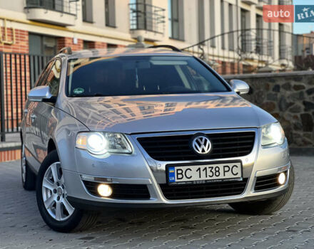 Сірий Фольксваген Пассат, об'ємом двигуна 2 л та пробігом 295 тис. км за 6999 $, фото 2 на Automoto.ua